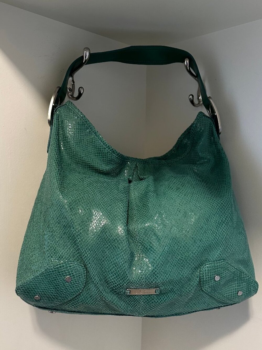 Cole Haan B27573 shiny Marabelle print green bag